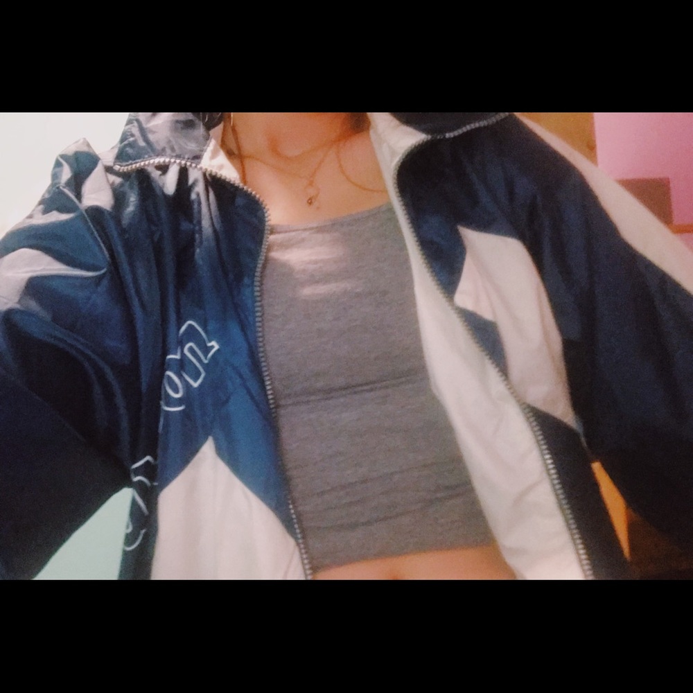 VINTAGE WIND BREAKER